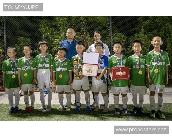 杭州足球队在精英赛中的心理素质分析与表现评估