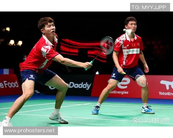 杭州羽毛球队战术变革引发热议新策略助力竞技水平提升 杭州羽毛球队战术变革引发热议新策略助力竞技水平提升